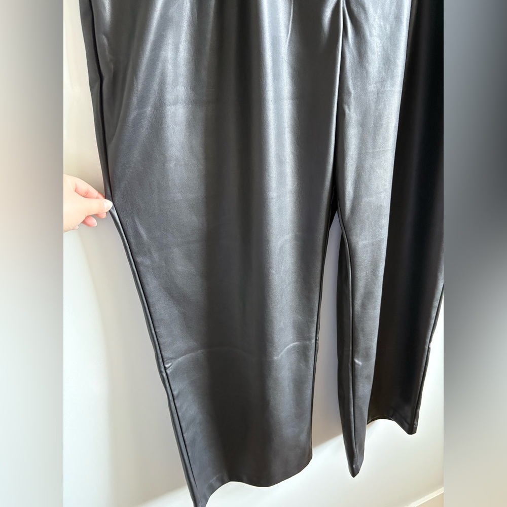 Abercrombie & Fitch Curve Love Sloan Wide Leg Vegan Leather Pants | Size XXL - Picture 3 of 7